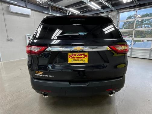 2021 Chevrolet Traverse LS