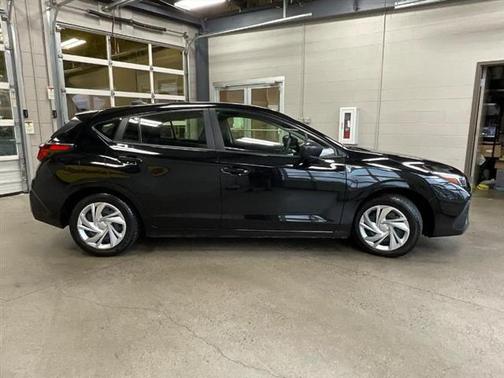 2024 Subaru Impreza Base