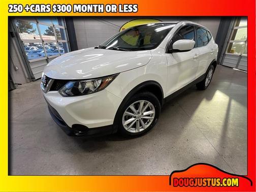 2017 Nissan Rogue Sport S