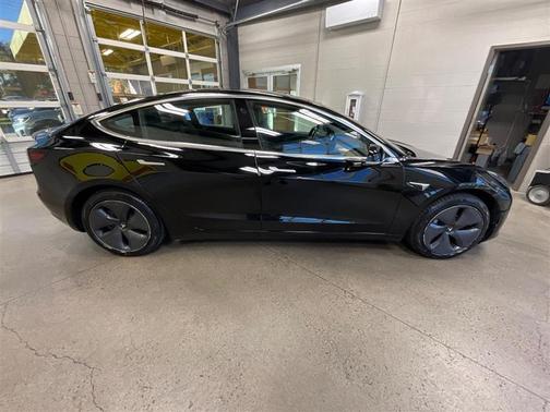 2018 Tesla Model 3 Standard