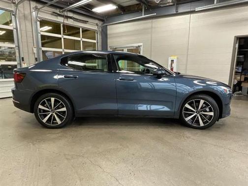2022 Polestar 2 Long Range Dual Motor