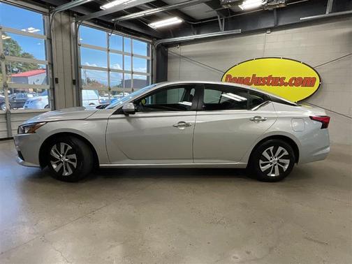 2021 Nissan Altima S FWD