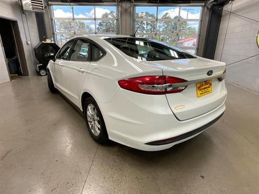 2017 Ford Fusion S