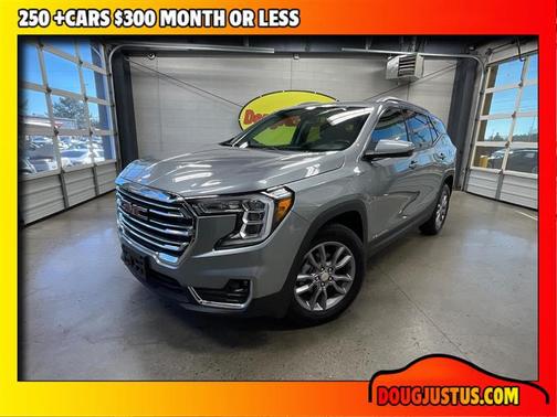 2024 GMC Terrain SLT