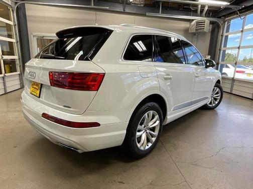 2019 Audi Q7 45 Premium