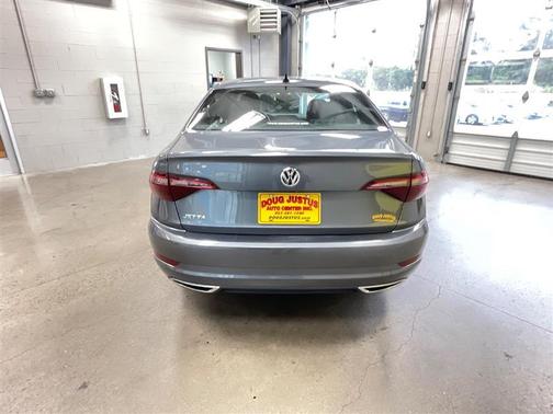 Platinum Gray Metallic 2020 Volkswagen Jetta 1.4T S