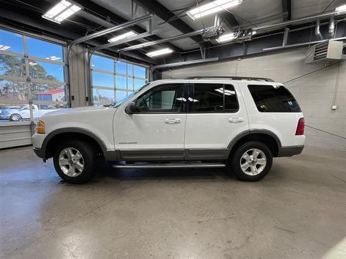 2004 Ford Explorer XLT
