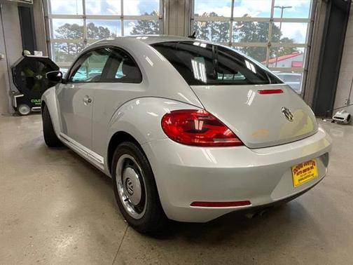 2012 Volkswagen Beetle 2.5L