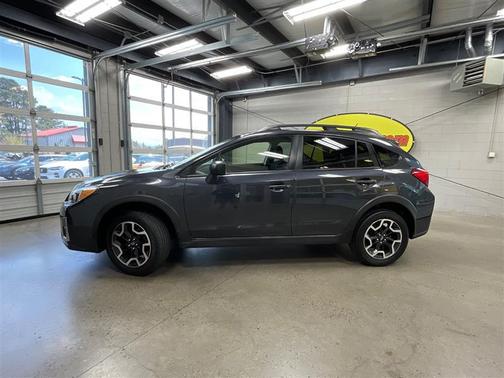 Dark Gray Metallic 2017 Subaru Crosstrek 2.0i