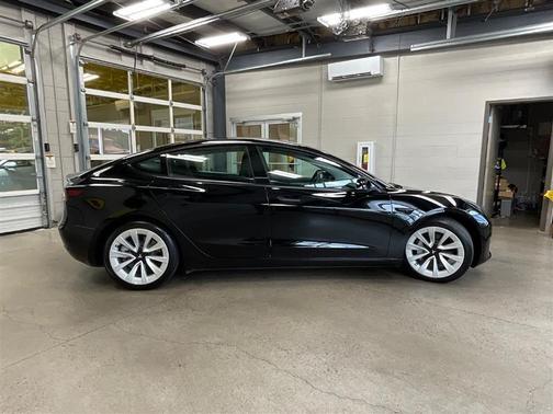 Solid Black 2022 Tesla Model 3 Long Range
