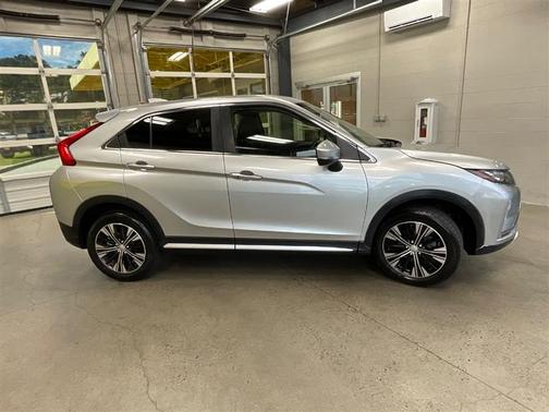 2018 Mitsubishi Eclipse Cross SE