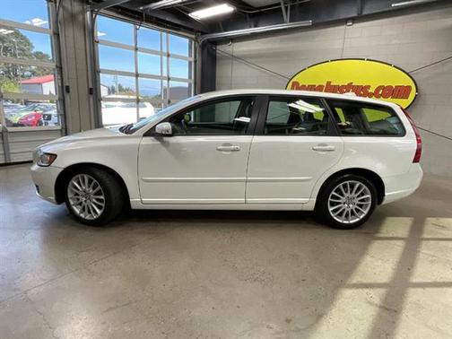 2010 Volvo V50 2.4i