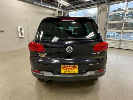 2014 Volkswagen Tiguan Auto SE