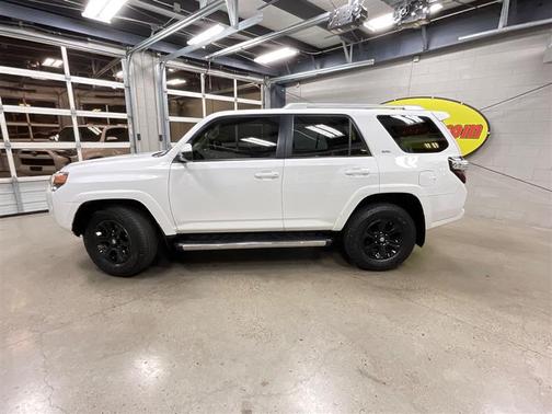 2014 Toyota 4Runner SR5
