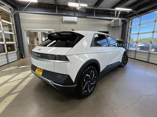 Atlas White 2024 Hyundai IONIQ 5 SEL