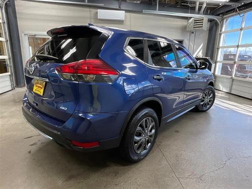 2017 Nissan Rogue S