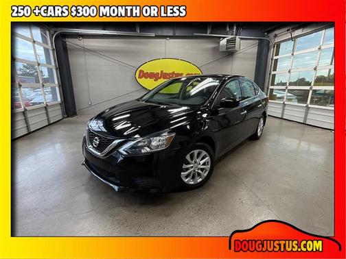 Super Black 2019 Nissan Sentra SV