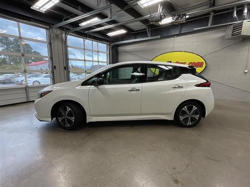 White 2020 Nissan Leaf SL PLUS 62 kWh