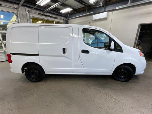 2021 Nissan NV200 SV