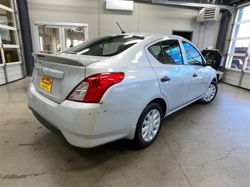 2018 Nissan Versa 1.6 S+