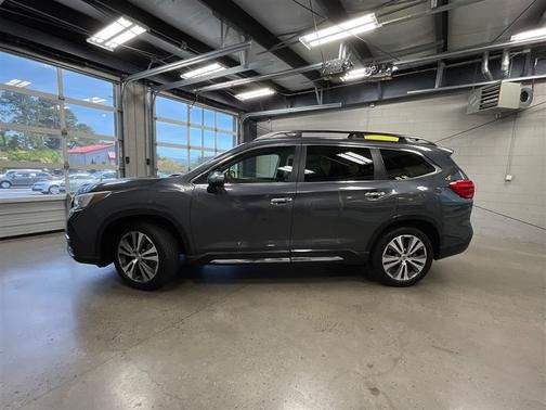 Magnetite Gray Metallic 2019 Subaru Ascent Touring 7-Passenger