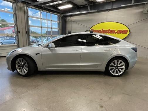 2018 Tesla Model 3 Standard