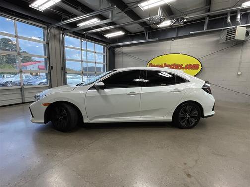 White 2019 Honda Civic EX