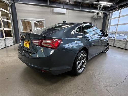 2020 Chevrolet Malibu FWD LT