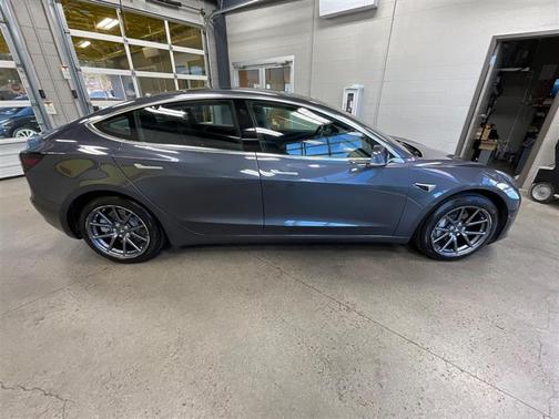 2018 Tesla Model 3 Standard