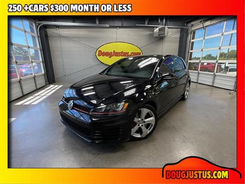 Deep Black Pearl 2017 Volkswagen Golf GTI 2.0T SE 4-Door