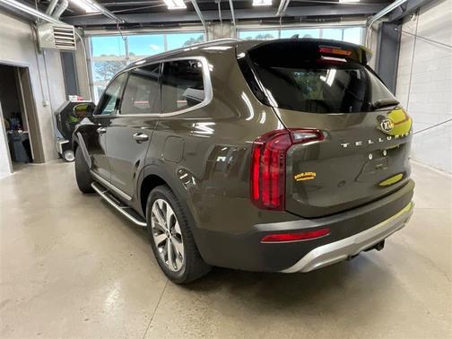 2020 Kia Telluride S