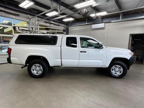 2020 Toyota Tacoma SR