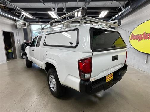 2020 Toyota Tacoma SR