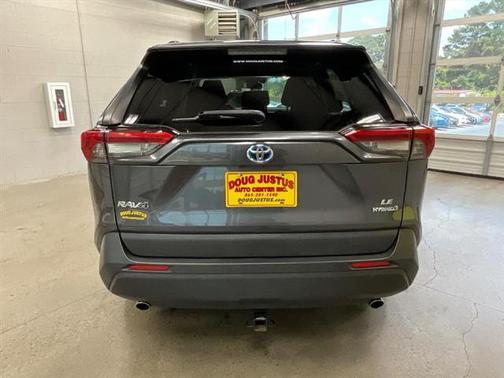 2020 Toyota RAV4 Hybrid LE