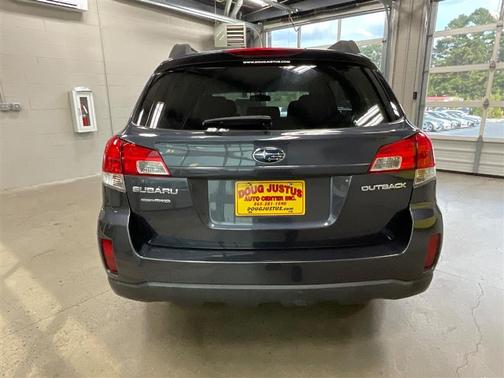 2010 Subaru Outback 2.5 i Premium