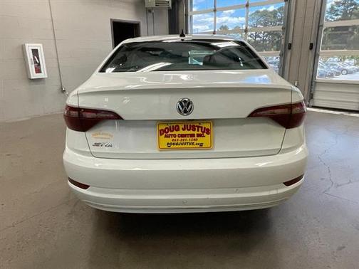 2021 Volkswagen Jetta 1.4T R-Line