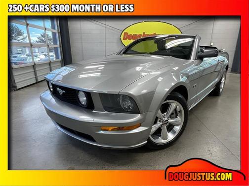 2008 Ford Mustang GT Deluxe
