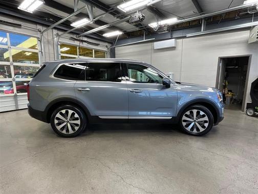2020 Kia Telluride S