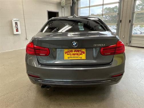 2018 BMW 330 330i