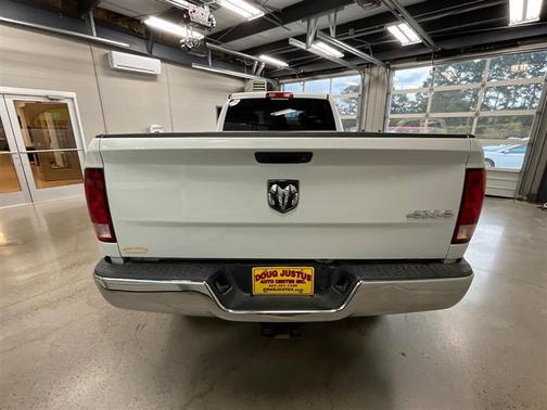 2018 RAM 2500 Tradesman Crew Cab 4x4 8' Box