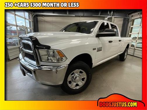 2018 RAM 2500 Tradesman Crew Cab 4x4 8' Box