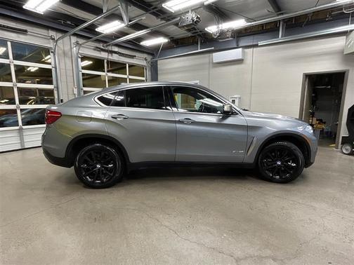 2017 BMW X6 sDrive35i