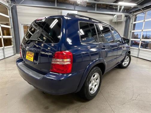 2001 Toyota Highlander Base