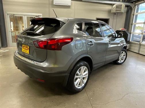 2018 Nissan Rogue Sport S
