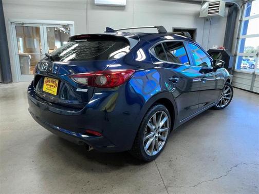 2018 Mazda Mazda3 Touring