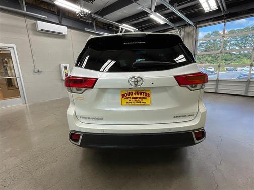 Blizzard Pearl 2017 Toyota Highlander Limited
