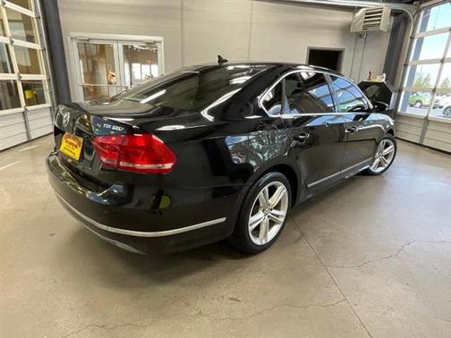 2014 Volkswagen Passat 2.0L TDI DSG SEL Premium
