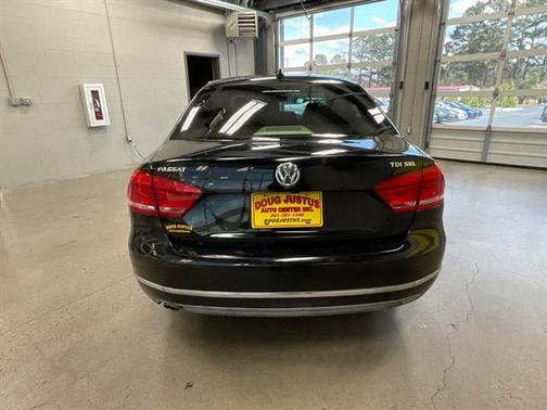 2014 Volkswagen Passat 2.0L TDI DSG SEL Premium