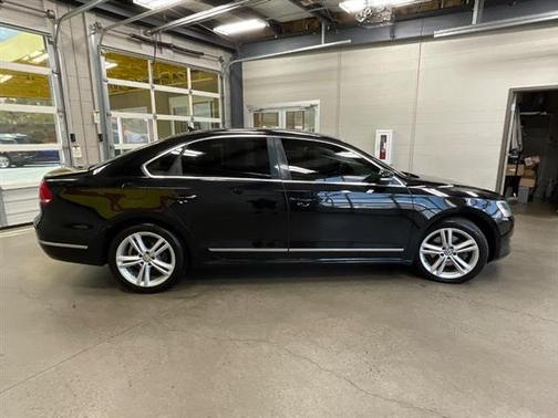 2014 Volkswagen Passat 2.0L TDI DSG SEL Premium