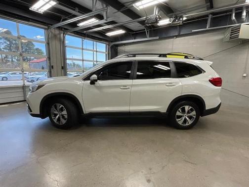 2022 Subaru Ascent Premium 8-Passenger
